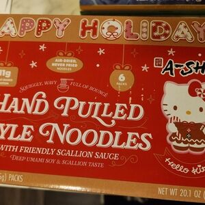 Hello Kitty Happy Holiday Hand Pulled Style Noodles 6pack